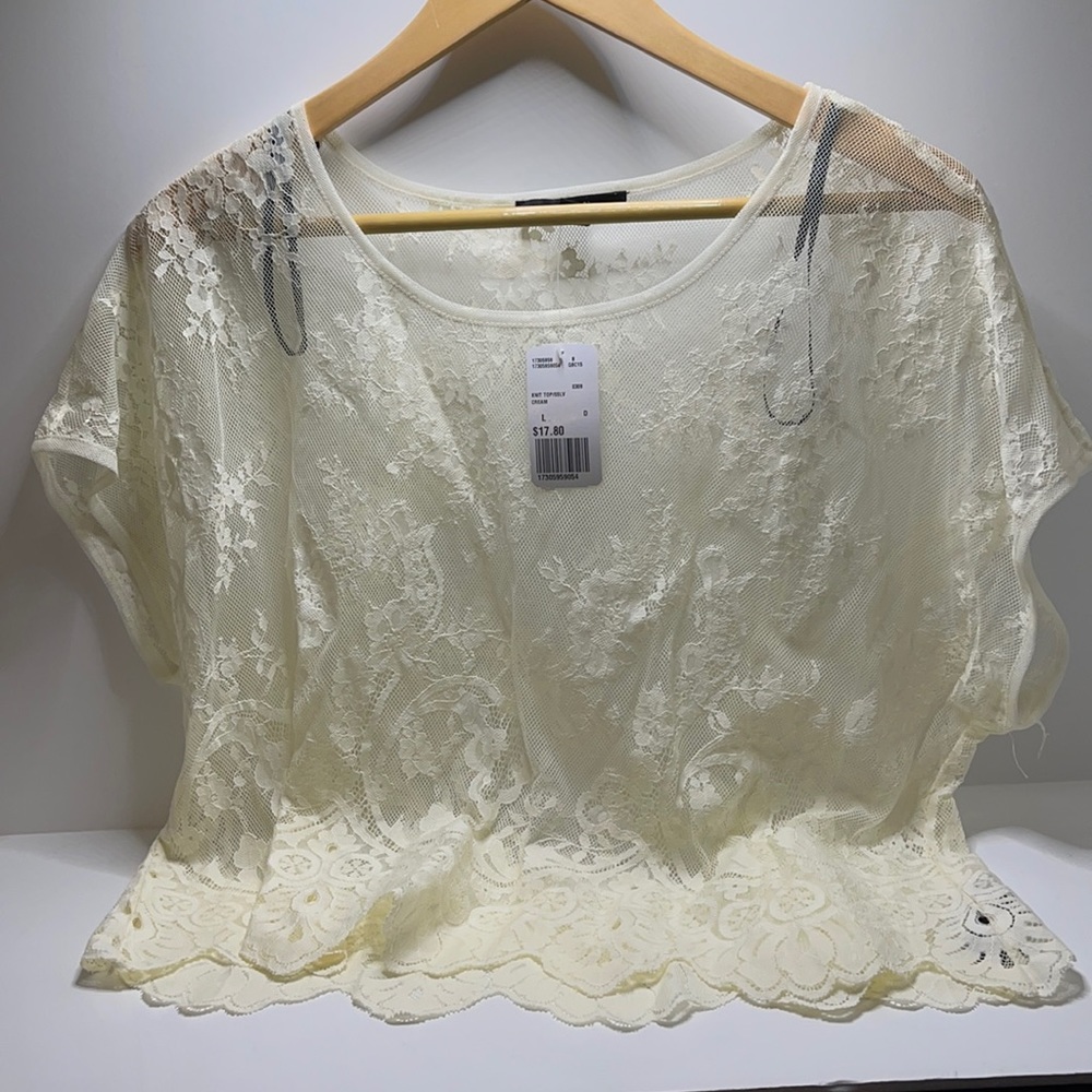 New forever21 large top cream